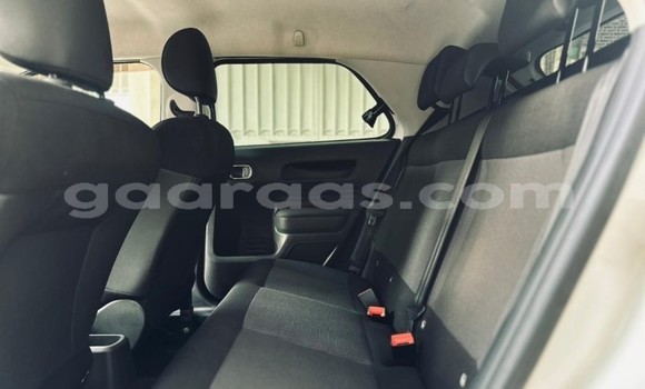 Acheter Occasion Voiture Citroen C4 Cactus Blanc à Dakar, Dakar Acheter Occasion Voiture Citroen C4 Cactus Blanc à Dakar, Dakar