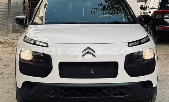 Acheter Occasion Voiture Citroen C4 Cactus Blanc à Dakar, Dakar Acheter Occasion Voiture Citroen C4 Cactus Blanc à Dakar, Dakar