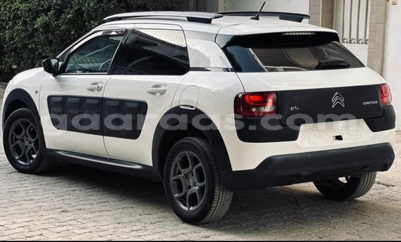 Acheter Occasion Voiture Citroen C4 Cactus Blanc à Dakar, Dakar Acheter Occasion Voiture Citroen C4 Cactus Blanc à Dakar, Dakar
