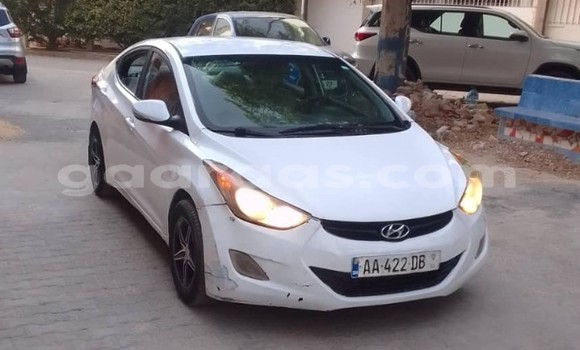 Acheter Occasion Voiture Hyundai Elantra Blanc à Dakar, Dakar Acheter Occasion Voiture Hyundai Elantra Blanc à Dakar, Dakar