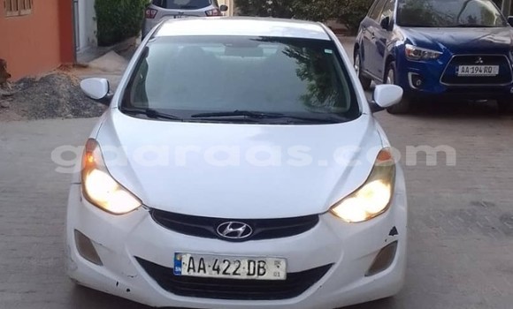 Acheter Occasion Voiture Hyundai Elantra Blanc à Dakar, Dakar Acheter Occasion Voiture Hyundai Elantra Blanc à Dakar, Dakar