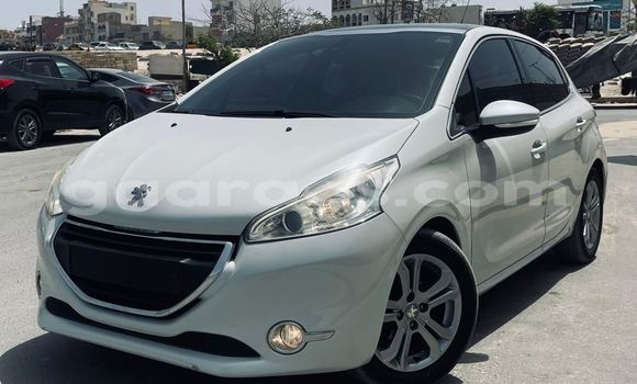 Acheter Occasion Voiture Peugeot 208 Blanc à Dakar, Dakar