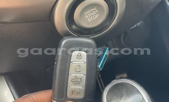 Buy Used Hyundai Veloster Black Car in Dakar in Dakar Buy Used Hyundai Veloster Black Car in Dakar in Dakar