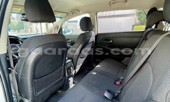 Dieundeu Occasion Kia Rio White Auto in Dakar in Dakar Dieundeu Occasion Kia Rio White Auto in Dakar in Dakar