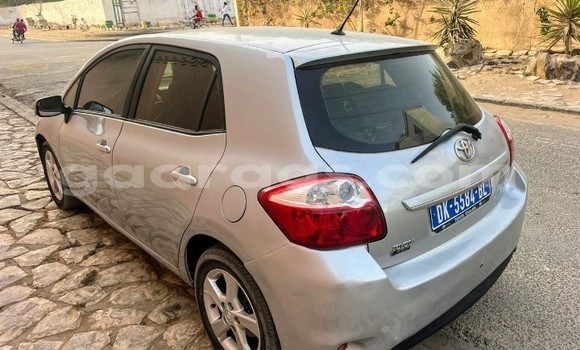 Dieundeu Occasion Toyota Auris Silver Auto in Dakar in Dakar Dieundeu Occasion Toyota Auris Silver Auto in Dakar in Dakar