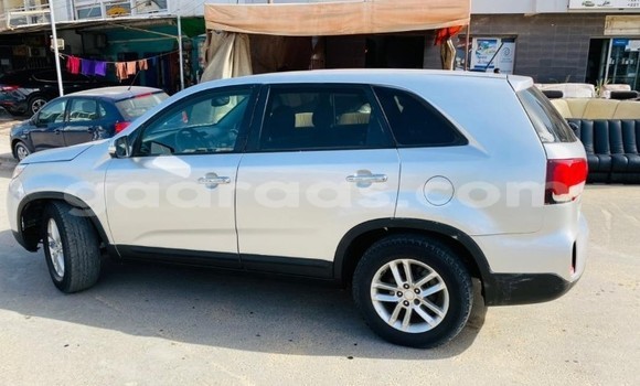 Acheter Occasion Voiture Kia Sorento Gris à Dakar, Dakar Acheter Occasion Voiture Kia Sorento Gris à Dakar, Dakar
