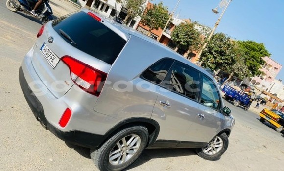 Acheter Occasion Voiture Kia Sorento Gris à Dakar, Dakar Acheter Occasion Voiture Kia Sorento Gris à Dakar, Dakar