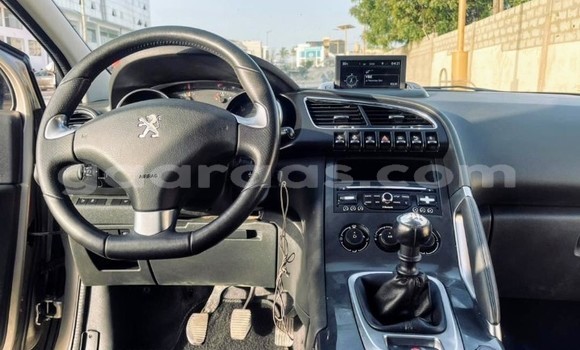 Buy Used Peugeot 3008 Silver Car in Dakar in Dakar Buy Used Peugeot 3008 Silver Car in Dakar in Dakar