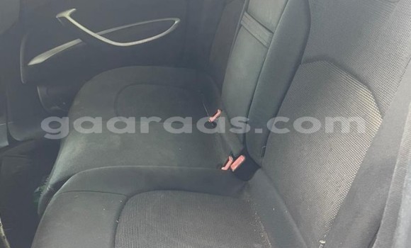 Acheter Occasion Voiture Citroen C5 Noir à Dakar, Dakar Acheter Occasion Voiture Citroen C5 Noir à Dakar, Dakar