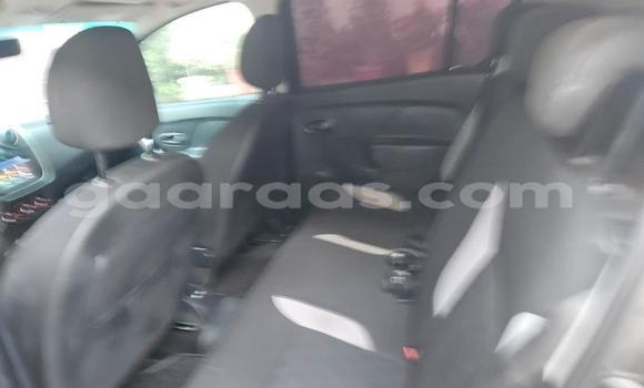 Dieundeu Occasion Dacia Sandero Silver Auto in Dakar in Dakar Dieundeu Occasion Dacia Sandero Silver Auto in Dakar in Dakar