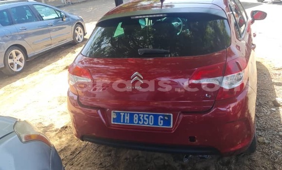 Dieundeu Occasion Citroen C4 Red Auto in Dakar in Dakar Dieundeu Occasion Citroen C4 Red Auto in Dakar in Dakar