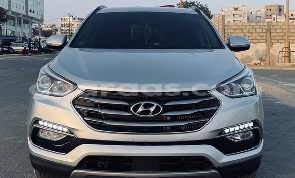Acheter Occasion Voiture Hyundai Santa Fe Gris à Dakar, Dakar