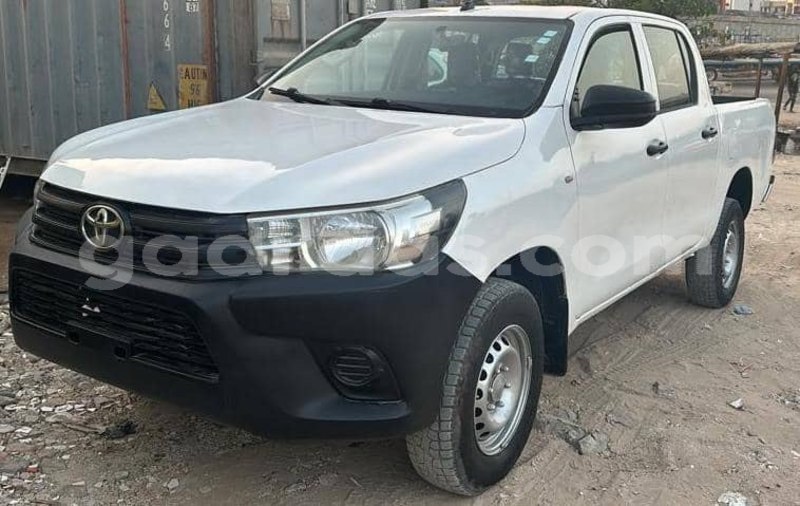 Big with watermark toyota hilux dakar dakar 17664