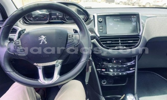 Dieundeu Occasion Peugeot 208 White Auto in Dakar in Dakar Dieundeu Occasion Peugeot 208 White Auto in Dakar in Dakar