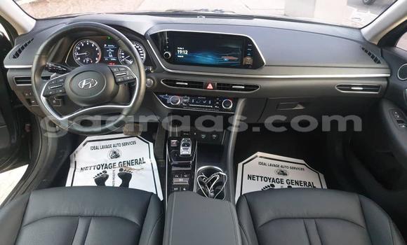 Dieundeu Occasion Hyundai Sonata Silver Auto in Dakar in Dakar Dieundeu Occasion Hyundai Sonata Silver Auto in Dakar in Dakar