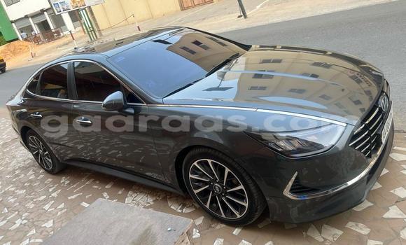 Dieundeu Occasion Hyundai Sonata Silver Auto in Dakar in Dakar Dieundeu Occasion Hyundai Sonata Silver Auto in Dakar in Dakar