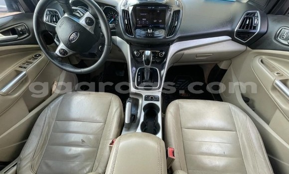 Acheter Occasion Voiture Ford Escape Noir à Dakar, Dakar Acheter Occasion Voiture Ford Escape Noir à Dakar, Dakar