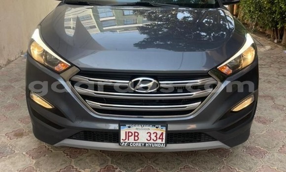 Buy Used Hyundai Tucson Silver Car in Dakar in Dakar Buy Used Hyundai Tucson Silver Car in Dakar in Dakar