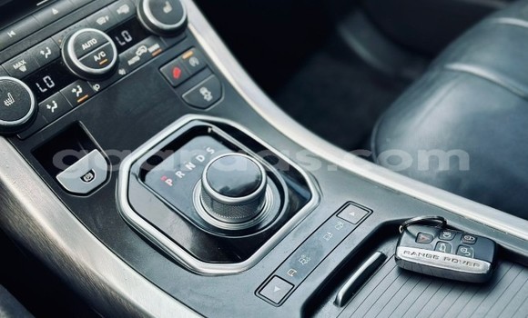 Acheter Occasion Voiture Land Rover Range Rover Evoque Noir à Dakar, Dakar Acheter Occasion Voiture Land Rover Range Rover Evoque Noir à Dakar, Dakar