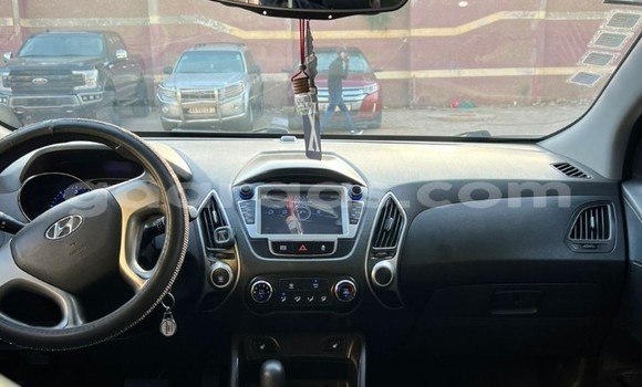 Buy Used Hyundai Tucson Black Car in Dakar in Dakar Buy Used Hyundai Tucson Black Car in Dakar in Dakar