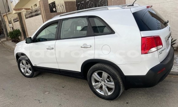 Buy Used Kia Sorento White Car in Dakar in Dakar Buy Used Kia Sorento White Car in Dakar in Dakar