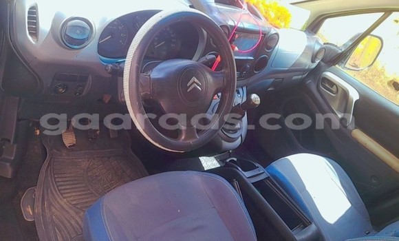 Dieundeu Occasion Citroen Berlingo Blue Auto in Dakar in Dakar Dieundeu Occasion Citroen Berlingo Blue Auto in Dakar in Dakar