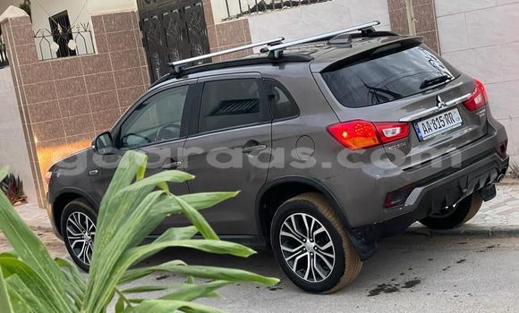 Dieundeu Occasion Mitsubishi Outlander Silver Auto in Dakar in Dakar Dieundeu Occasion Mitsubishi Outlander Silver Auto in Dakar in Dakar