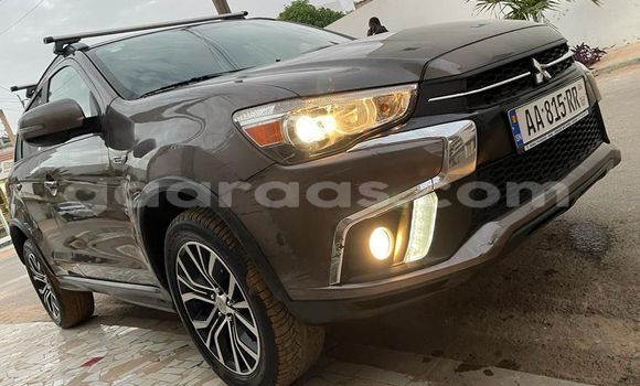 Dieundeu Occasion Mitsubishi Outlander Silver Auto in Dakar in Dakar Dieundeu Occasion Mitsubishi Outlander Silver Auto in Dakar in Dakar