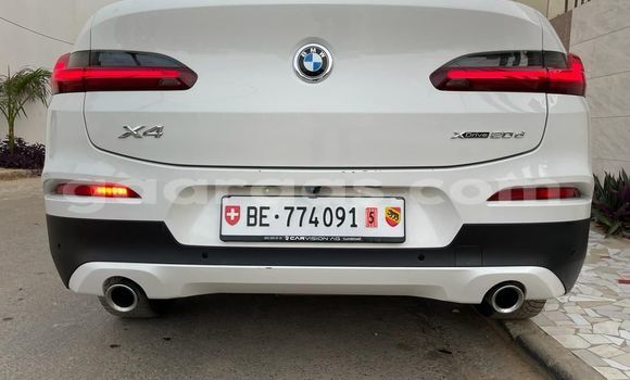 Dieundeu Occasion BMW X4 White Auto in Dakar in Dakar Dieundeu Occasion BMW X4 White Auto in Dakar in Dakar