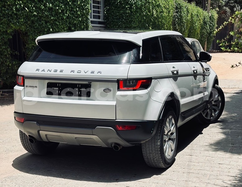 Big with watermark range rover evoque dakar dakar 17774