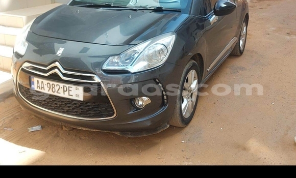 Acheter Occasion Voiture Citroen DS3 Gris à Mbour, Thies Acheter Occasion Voiture Citroen DS3 Gris à Mbour, Thies