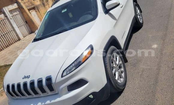Dieundeu Occasion Jeep Cherokee White Auto in Dakar in Dakar Dieundeu Occasion Jeep Cherokee White Auto in Dakar in Dakar
