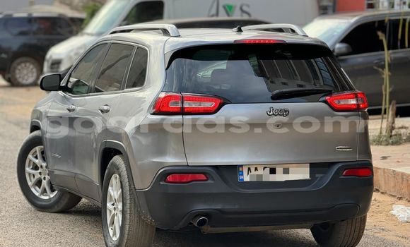 Buy Used Jeep Cherokee Silver Car in Dakar in Dakar Buy Used Jeep Cherokee Silver Car in Dakar in Dakar