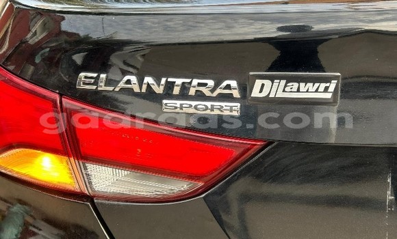 Acheter Occasion Voiture Hyundai Elantra Noir à Dakar, Dakar Acheter Occasion Voiture Hyundai Elantra Noir à Dakar, Dakar