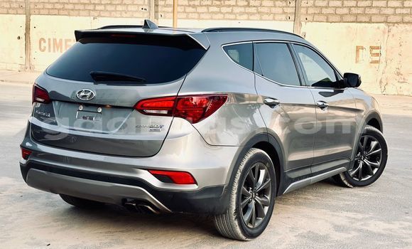 Buy Import Hyundai Santa Fe Silver Car in Dakar in Dakar Buy Import Hyundai Santa Fe Silver Car in Dakar in Dakar