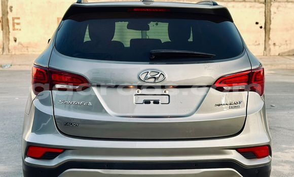 Buy Import Hyundai Santa Fe Silver Car in Dakar in Dakar Buy Import Hyundai Santa Fe Silver Car in Dakar in Dakar