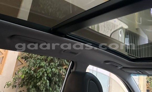 Buy Used Hyundai Tucson White Car in Dakar in Dakar Buy Used Hyundai Tucson White Car in Dakar in Dakar