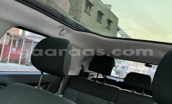 Acheter Occasion Voiture Citroen C4 Cactus Gris à Dakar, Dakar Acheter Occasion Voiture Citroen C4 Cactus Gris à Dakar, Dakar