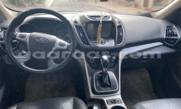 Acheter Occasion Voiture Ford Escape Noir à Dakar, Dakar Acheter Occasion Voiture Ford Escape Noir à Dakar, Dakar