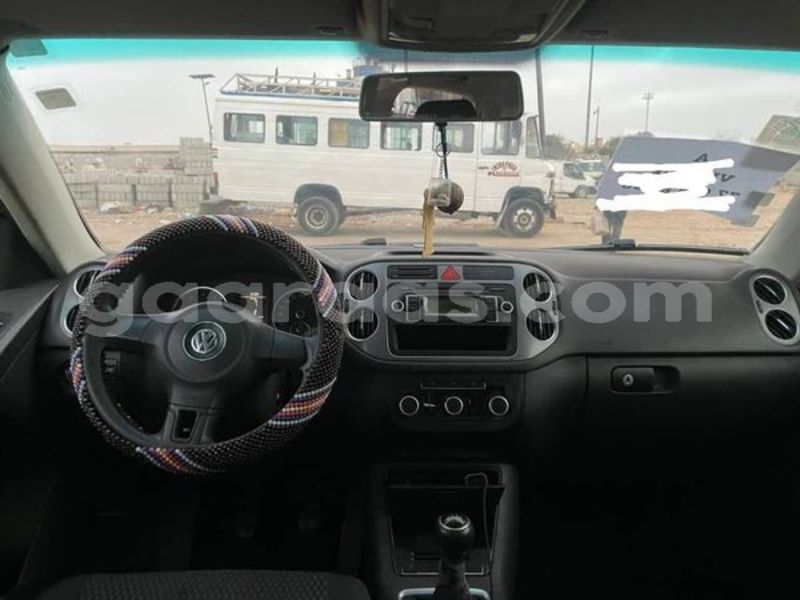 Big with watermark volkswagen amarok dakar dakar 17953