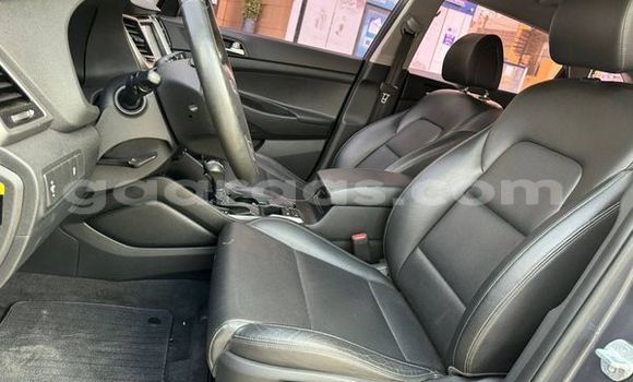 Acheter Occasion Voiture Hyundai Tucson Autre à Dakar, Dakar Acheter Occasion Voiture Hyundai Tucson Autre à Dakar, Dakar