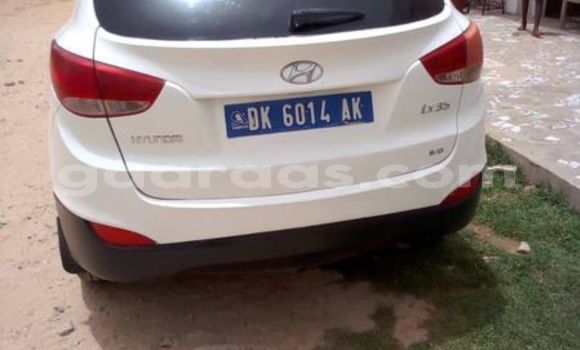 Dieundeu Occasion Hyundai ix35 Black Auto in Dakar in Dakar