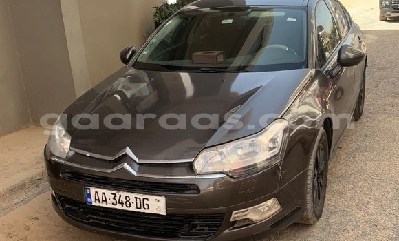 Buy Used Citroen C5 Silver Car in Dakar in Dakar Buy Used Citroen C5 Silver Car in Dakar in Dakar