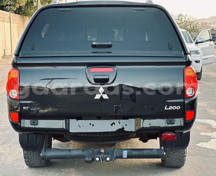 Big with watermark mitsubishi l200 dakar dakar 18003