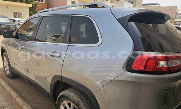 Dieundeu Occasion Jeep Cherokee Silver Auto in Dakar in Dakar Dieundeu Occasion Jeep Cherokee Silver Auto in Dakar in Dakar
