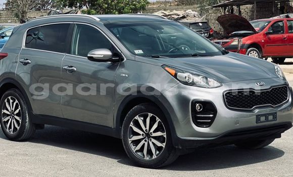 Buy Import Kia Sportage Silver Car in Dakar in Dakar Buy Import Kia Sportage Silver Car in Dakar in Dakar