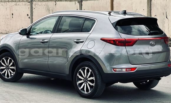 Buy Import Kia Sportage Silver Car in Dakar in Dakar Buy Import Kia Sportage Silver Car in Dakar in Dakar