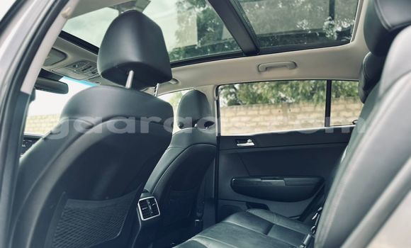 Buy Import Kia Sportage Silver Car in Dakar in Dakar Buy Import Kia Sportage Silver Car in Dakar in Dakar