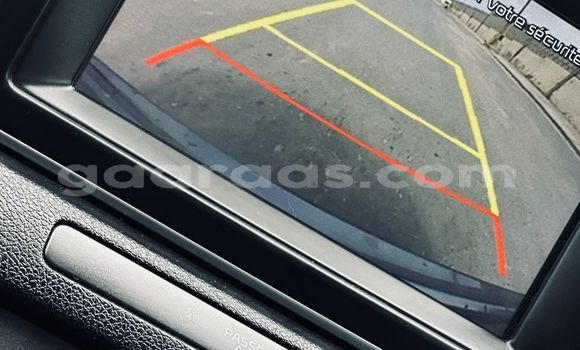 Buy Import Kia Sportage Silver Car in Dakar in Dakar Buy Import Kia Sportage Silver Car in Dakar in Dakar