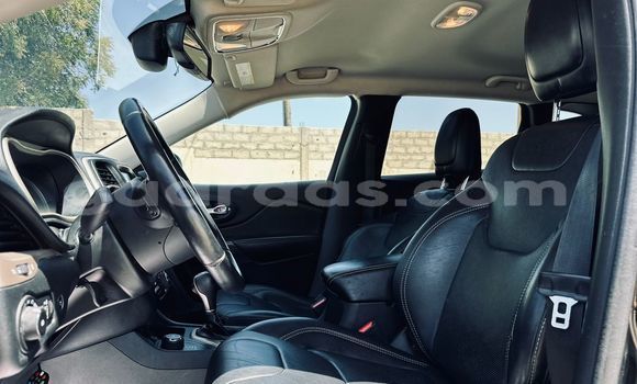 Buy Import Jeep Cherokee Black Car in Dakar in Dakar Buy Import Jeep Cherokee Black Car in Dakar in Dakar